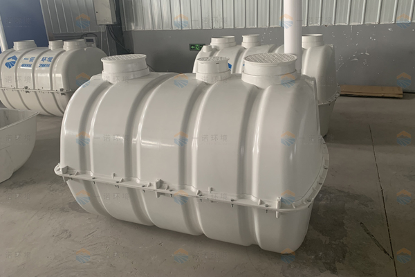 SMC玻璃鋼化糞池在農村廁所改造中有什么用? SMC玻璃鋼化糞池在農村廁所改造中有什么用?